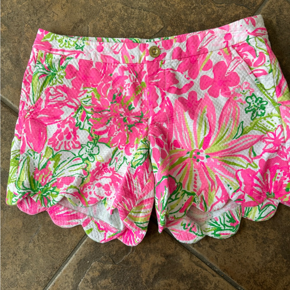 Lily Pulitzer Scalloped Shorts